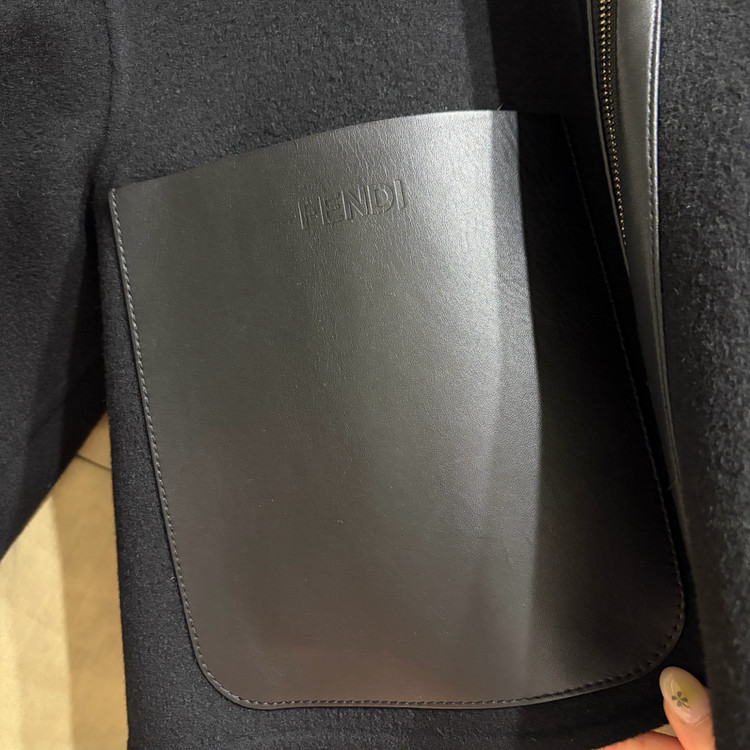 펜디 리버시블(양면) 후드 숏코트--1