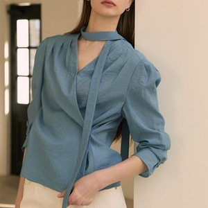 온앤온 블라우스(새상태)