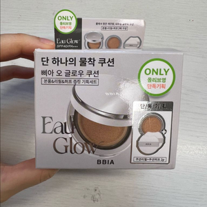 [미개봉 새상품] 삐아 오글로우 쿠션 21 라이트 (본품, 리필, 퍼프 2매 구성)