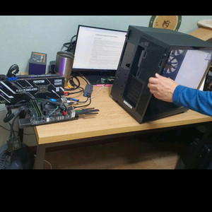 (개인) 9950x 870 파이어쿠다540 2테라 1200+80GOLD 반본체.. 이미지