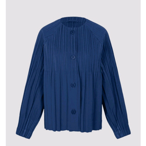 이세이미야케 플리츠플리즈 스무스숏코트 네이비 3사이즈 중고