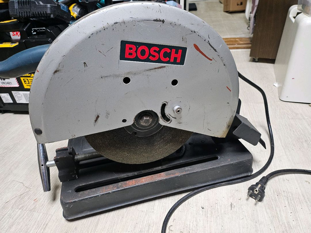 보쉬 14인치 대형 고속 절단기 이미지