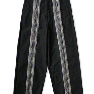 캐피탈 12온즈 애로우 패턴 자카드 데님 포트 배기 팬츠 블랙 팝니다.