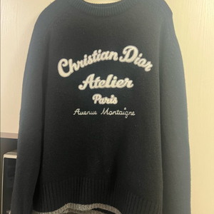 디올 Christian Dior 아뜰리에 니트 이미지