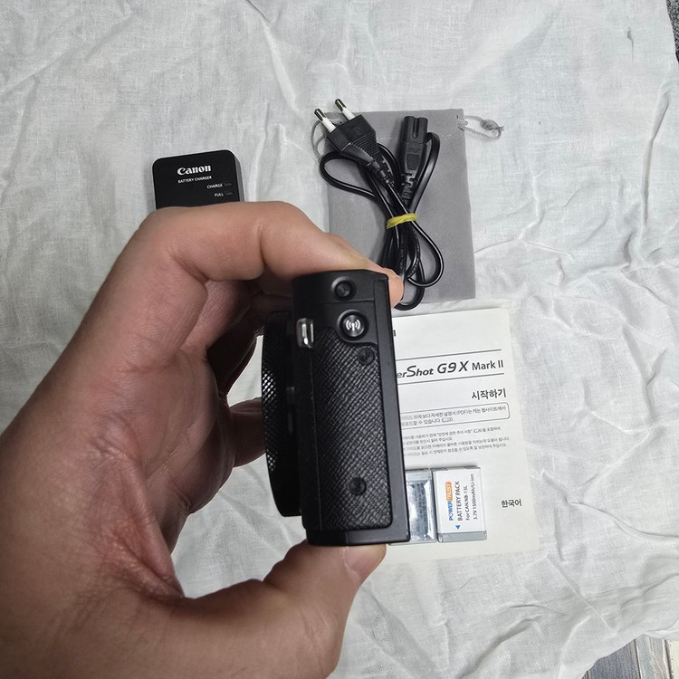 캐논 PowerShot G9 X Mark II 블랙 팝니다--6