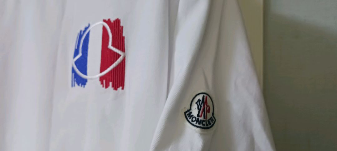 몽클레어 ^ 프라다 반팔티--1