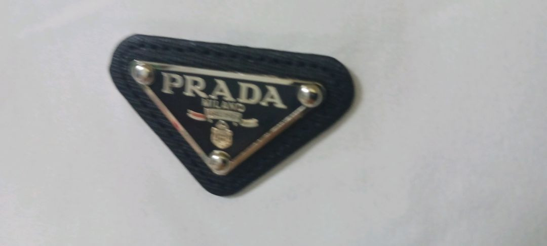 몽클레어 ^ 프라다 반팔티--4