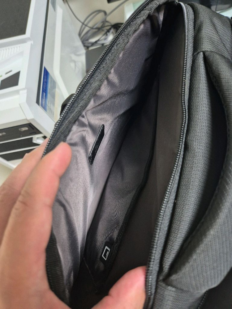 샘소나이트 백팩 이미지