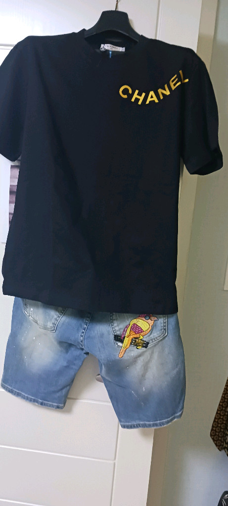 샤 넬 반팔티셔츠--1
