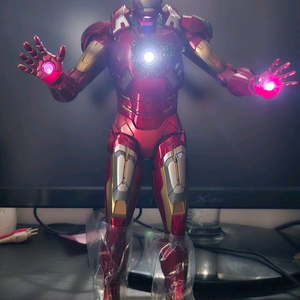 (건전지포함)핫토이 구버전 MMS185 어벤져스 아이언맨 마크7 피규어(다이캐스트X) 이미지