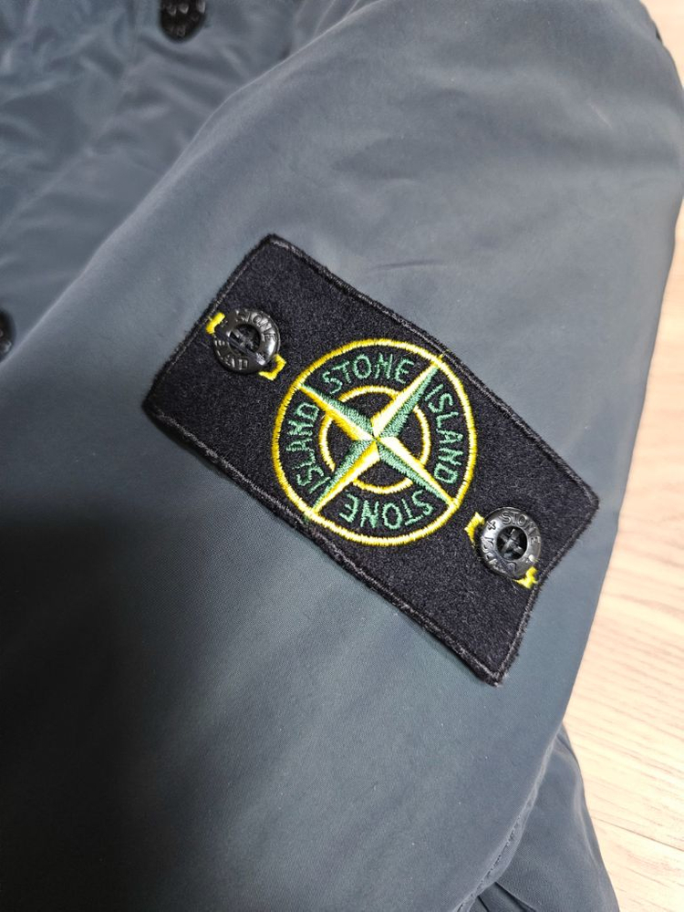 스톤아일랜드 마이크로랩스 프리마로프트 패딩--3