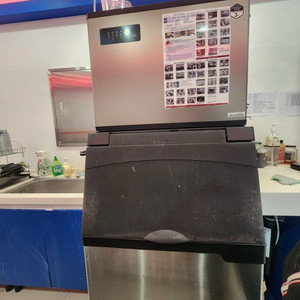 세아. 아이스트로 업소용 제빙기 200키로 팝니다