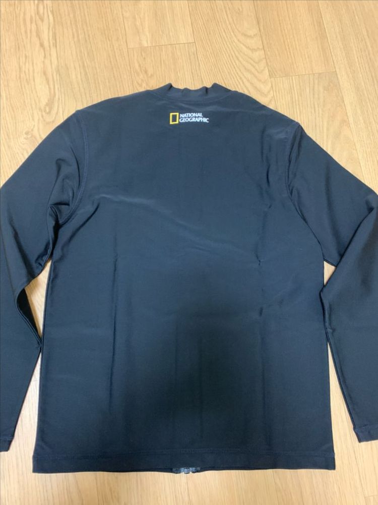 내셔널지오그래픽 키즈 래쉬가드 상의 150사이즈 이미지