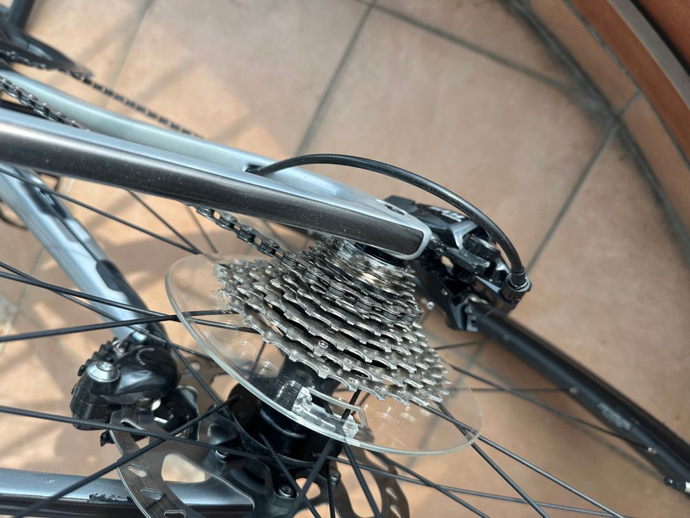 트렉 에몬다 SL5 판매합니다. 54사이즈 그레이 색상 이미지