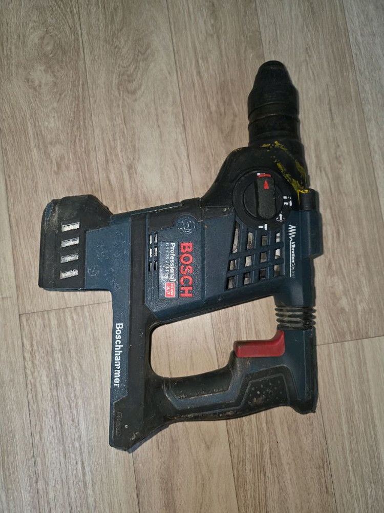 보쉬 전동공구 풀세트 (36V 로터리 함마 + 18V 드릴 + 충전기/배터리) 이미지