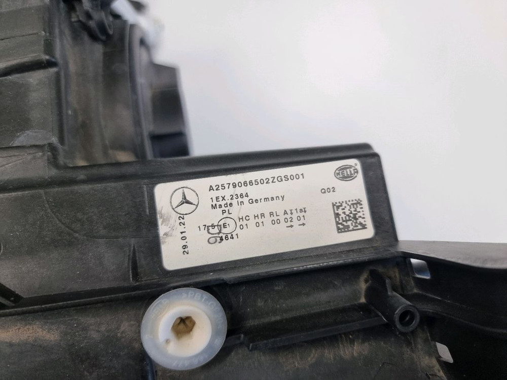 벤츠 cls300d c257 운전석 라이트 이미지