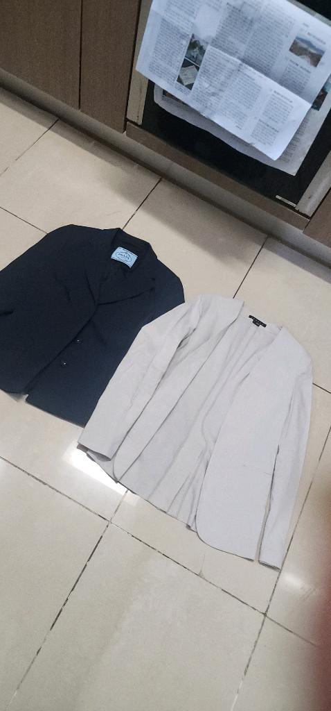 띠어리 린넨자켓 44/ 프라다 자켓 44--1