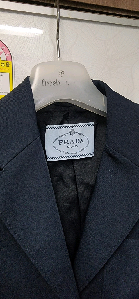 띠어리 린넨자켓 44/ 프라다 자켓 44--6