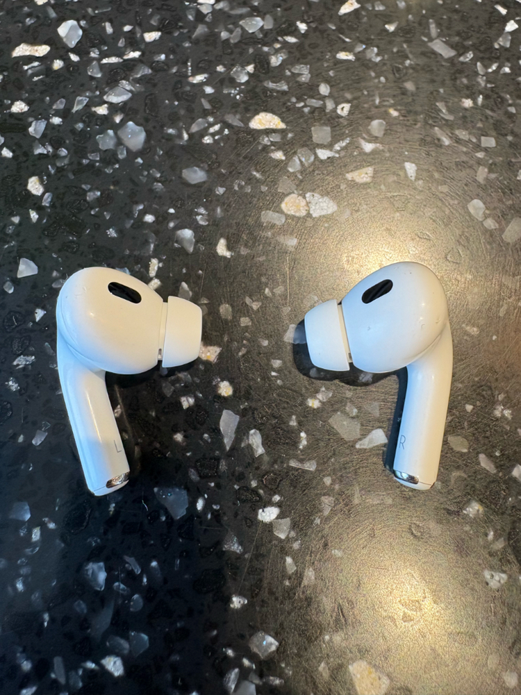 에어팟프로2세대 c타입--4