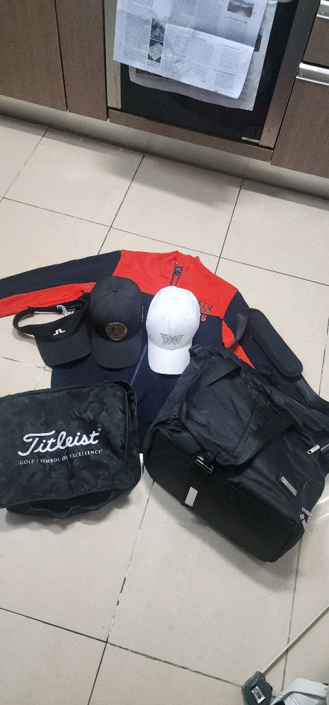 파리게이츠 남자 니트집업/ 타이틀리스트 보스턴백 이미지