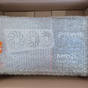 ASUS PRIME 라데온 RX 9070 XT WHITE OC D6 16GB 팝니다.