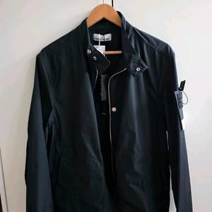 스톤아일랜드 25SS 마이크로 트윌 안티드롭 블루종 블랙 [L]