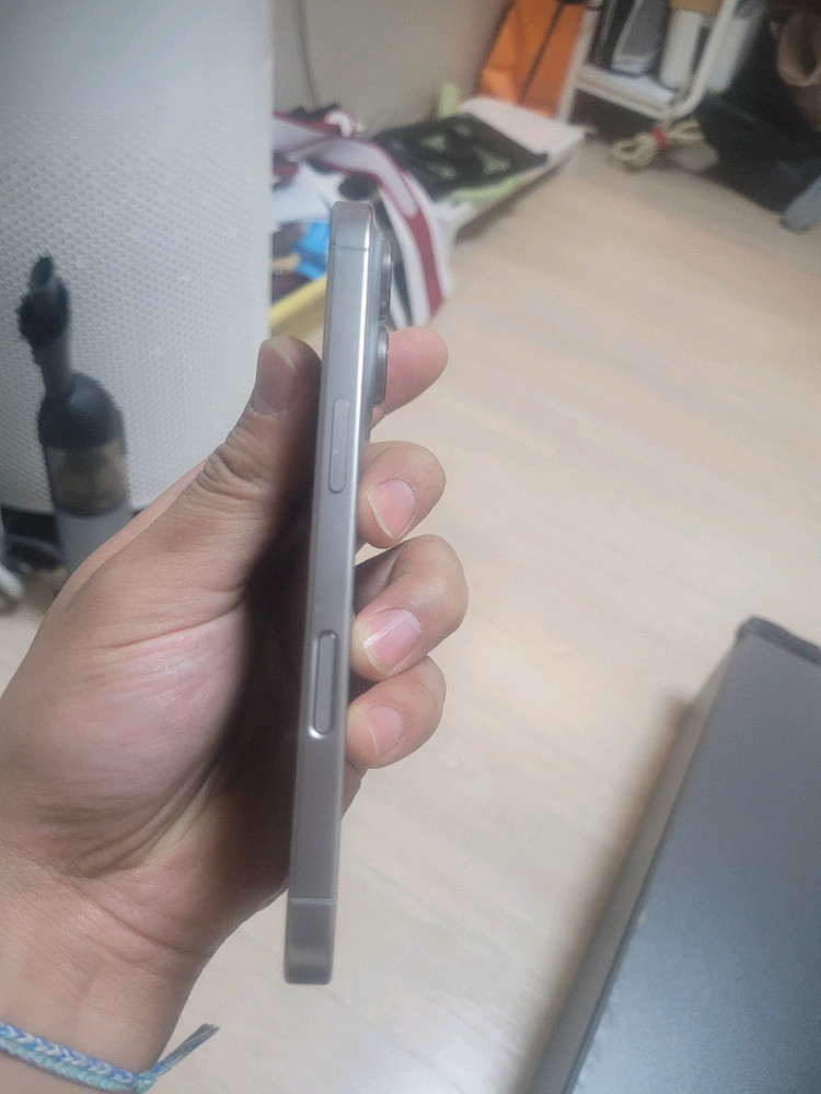 아이폰16프로256GB--6