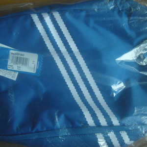 아디다스 오리지널슈즈백 블루희귀레어색상/나이키 노스페이스 러닝캠핑헬스요가배낭등산 야구수영 자전거 acg조던 아이폰