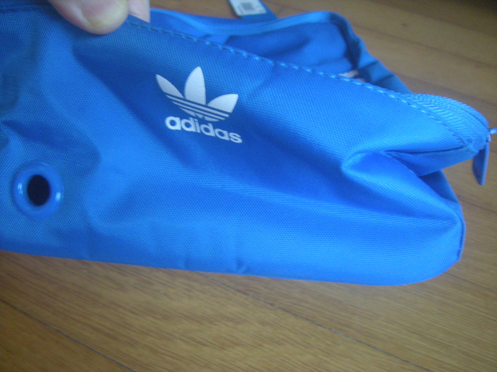 아디다스 오리지널슈즈백 블루희귀레어색상/나이키 노스페이스 러닝캠핑헬스요가배낭등산 야구수영 자전거 acg조던 아이폰--4