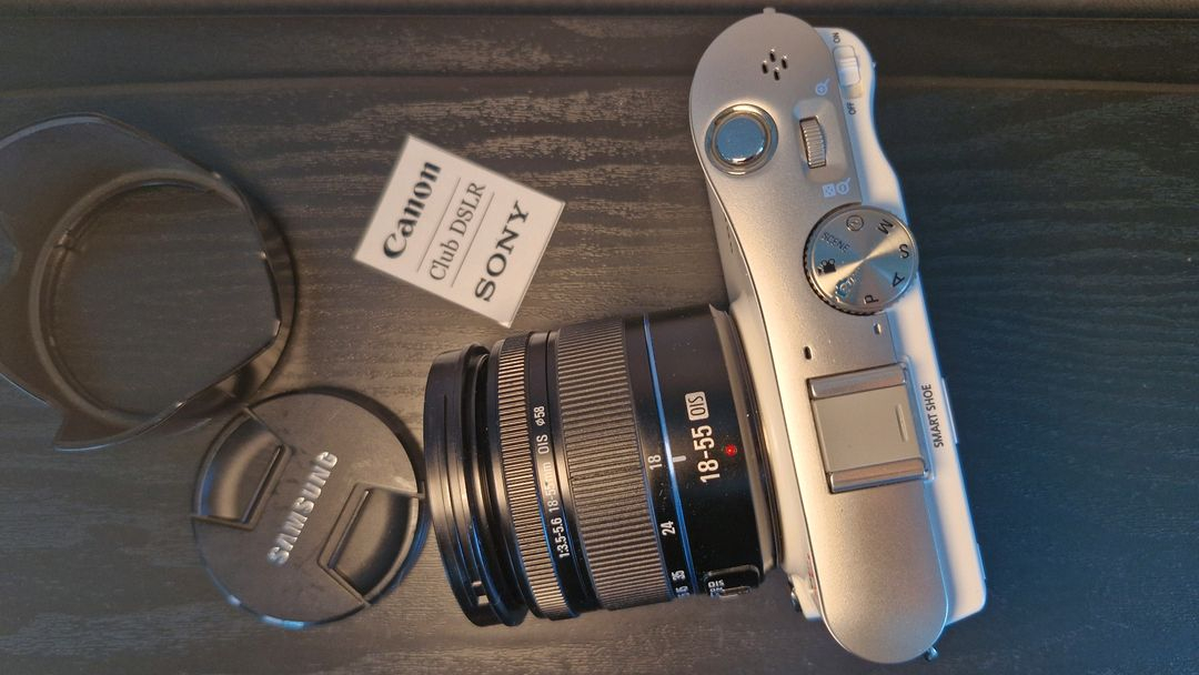 삼성 nx100 미러리스 카메라 + nx 18-55mm 렌즈 세트(A급) 이미지