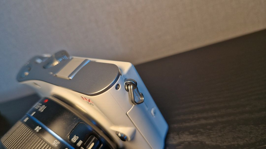 삼성 nx100 미러리스 카메라 + nx 18-55mm 렌즈 세트(A급) 이미지