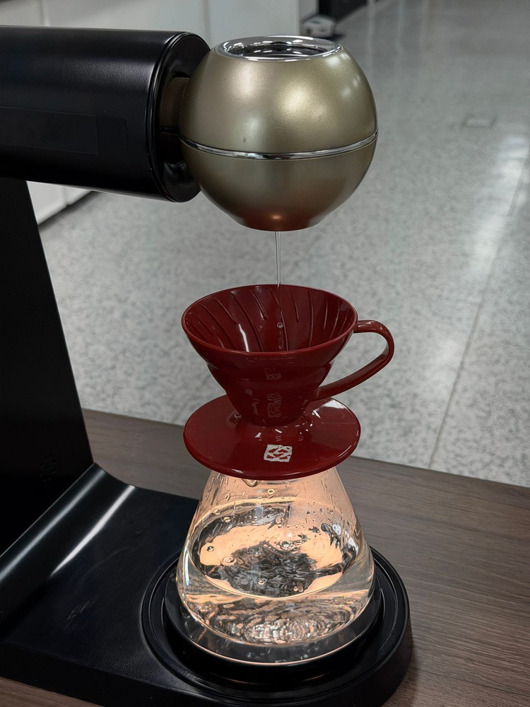 MANO 드립커피머신 팝니다.--0