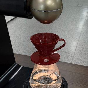 MANO 드립커피머신 팝니다.