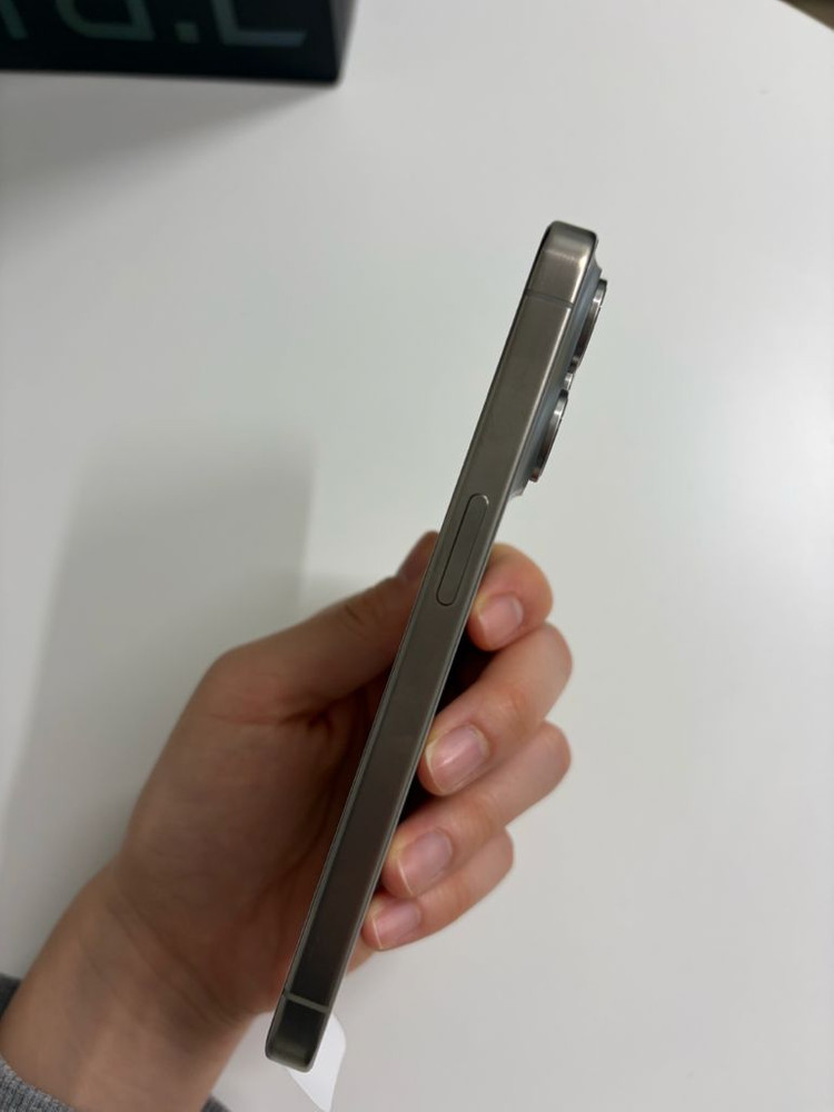 아이폰 15프로 256GB 리퍼새상품 이미지