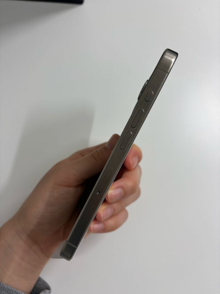 아이폰 15프로 256GB 리퍼새상품 이미지