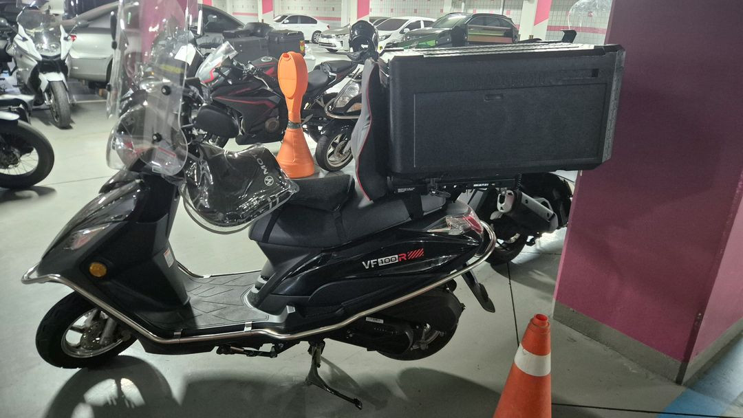 신차급 26년식 배달세팅 vf100r 스쿠터/오토바이 + 헬멧,세나,블랙박스--4