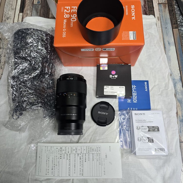 소니 FE 90mm F2.8 Macro G OSS 풀박--0