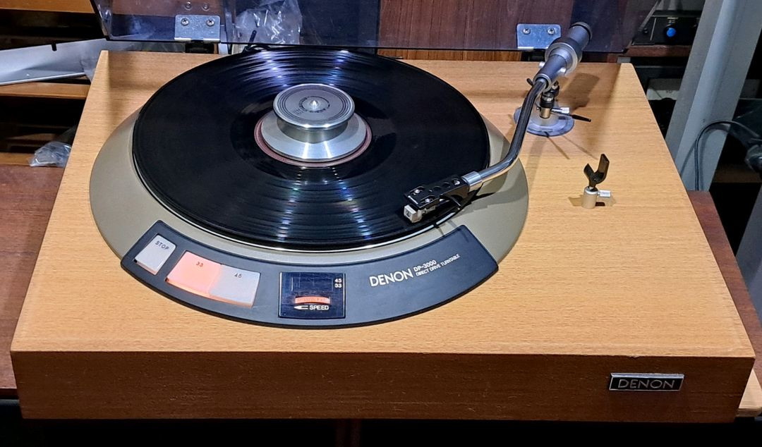 데논 턴테이블 DP-3000 이미지