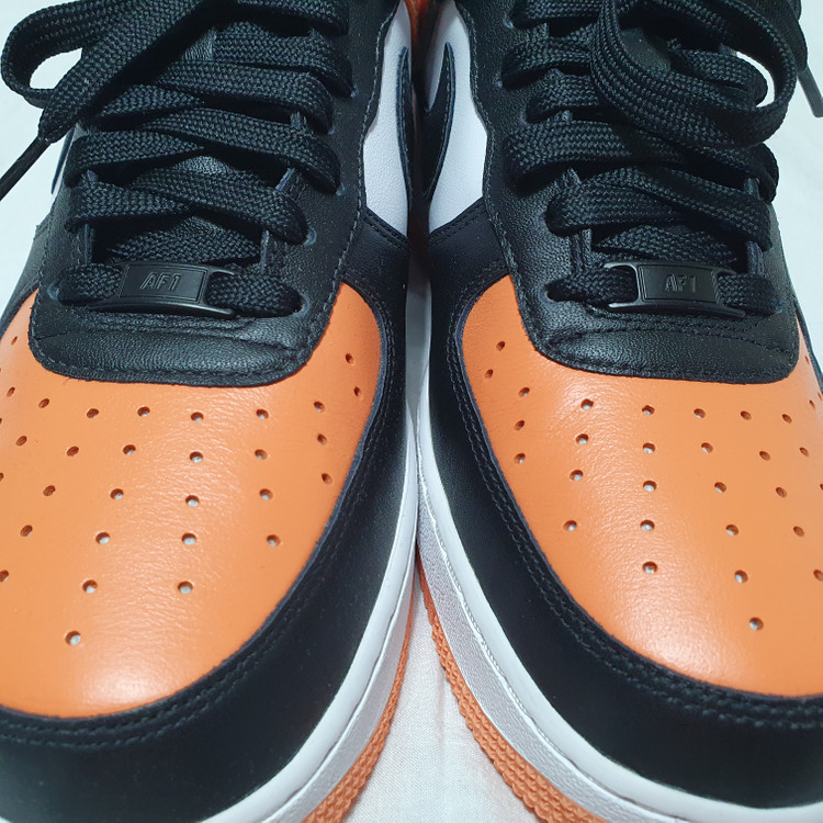275 나이키 에어포스 1 쉐터드 백보드 컬러 오렌지 블랙 화이트--3