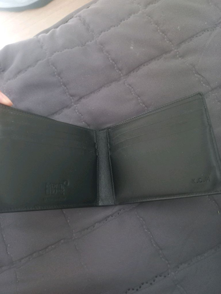 몽블랑 반지갑 이미지