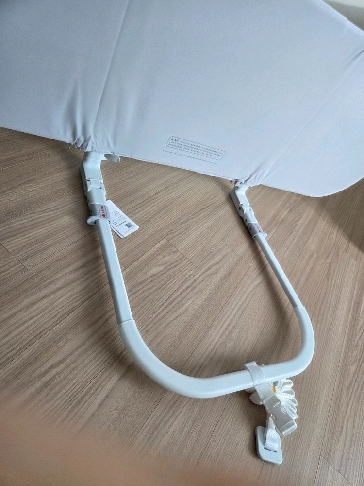 볼린볼론 아기침대 안전가드 그레이 이미지