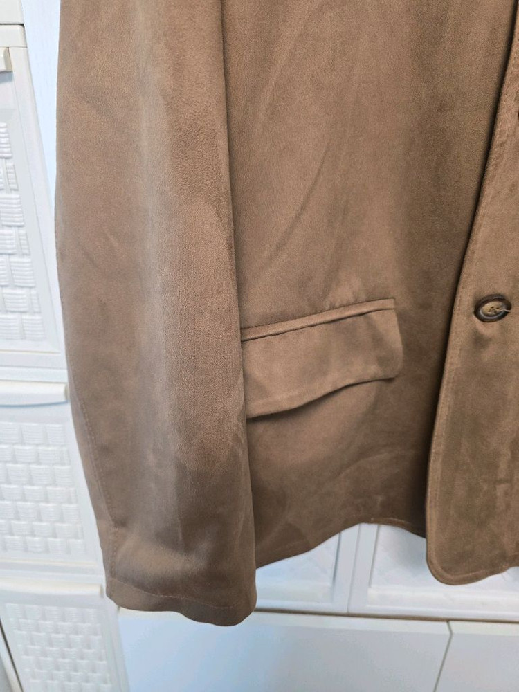 카멜브라운 스웨이드자켓 이미지