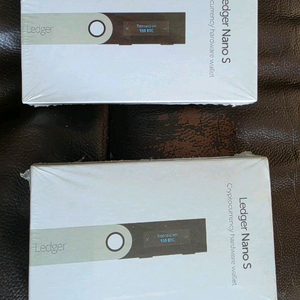 Ledger Nano S 미개봉 암호화폐 하드웨어 지갑 이미지