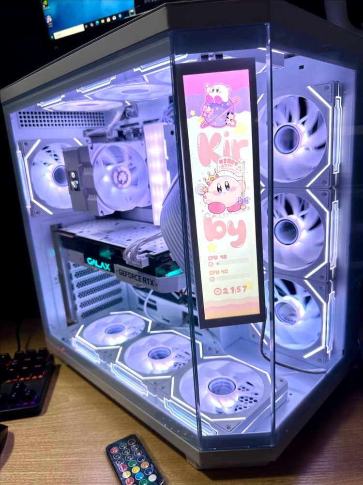 RTX 5060 새 그래픽카드 장착! 화이트 감성 게이밍 PC 완성형 이미지