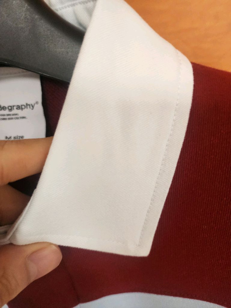 코드그라피 긴팔 티셔츠 팝니다.--5