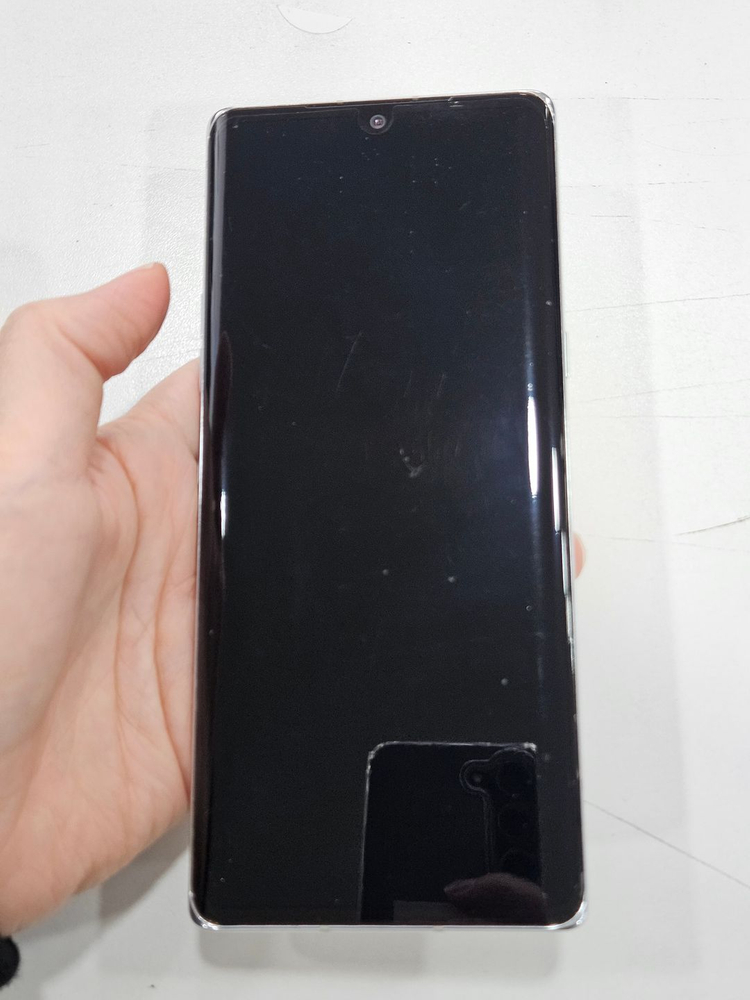 벨벳 128GB 화이트 C급 이미지