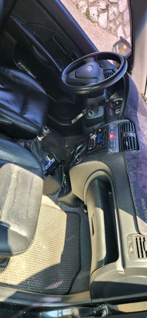 뉴모닝 수동 2008년 12만4천 연비좋음 경차 개인 천장가죽시공 언더코딩 이미지