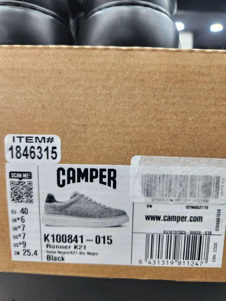 캠퍼 Runner K21 블랙 스니커즈 EU40 사이즈 이미지