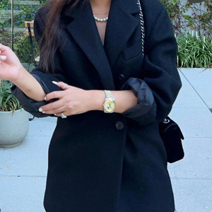 매니모어몽 자켓 이미지