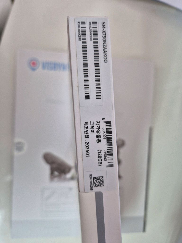 갤럭시탭s11 128기가 와이파이--1